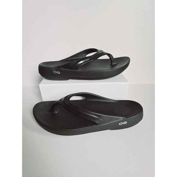 OOFOS OOlala Black Flip Flop Sandals Slip On Comfort Arch Support Women Shoes 11 - Picture 1 of 10